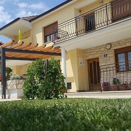 Apartments & Studio Matan روفينج المظهر الخارجي الصورة