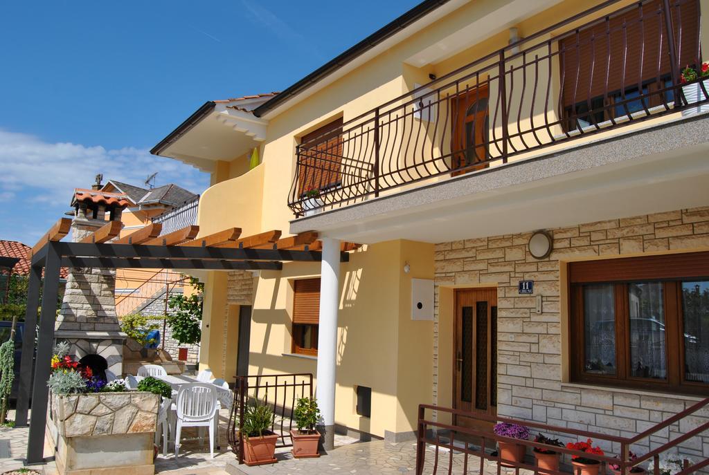 Apartments & Studio Matan روفينج المظهر الخارجي الصورة