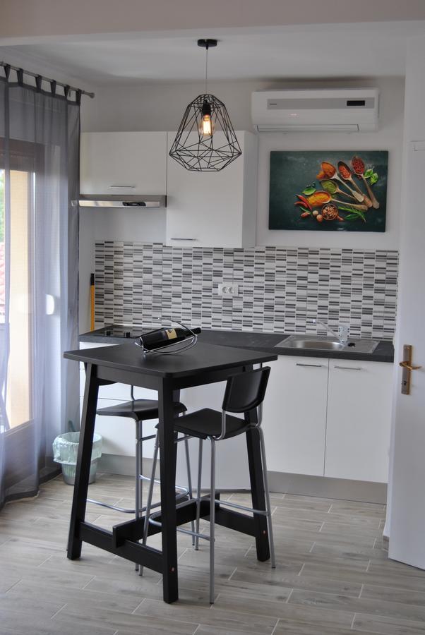 Apartments & Studio Matan روفينج المظهر الخارجي الصورة