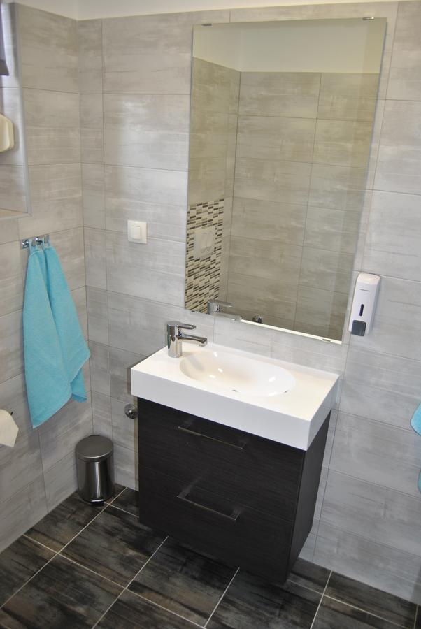 Apartments & Studio Matan روفينج المظهر الخارجي الصورة