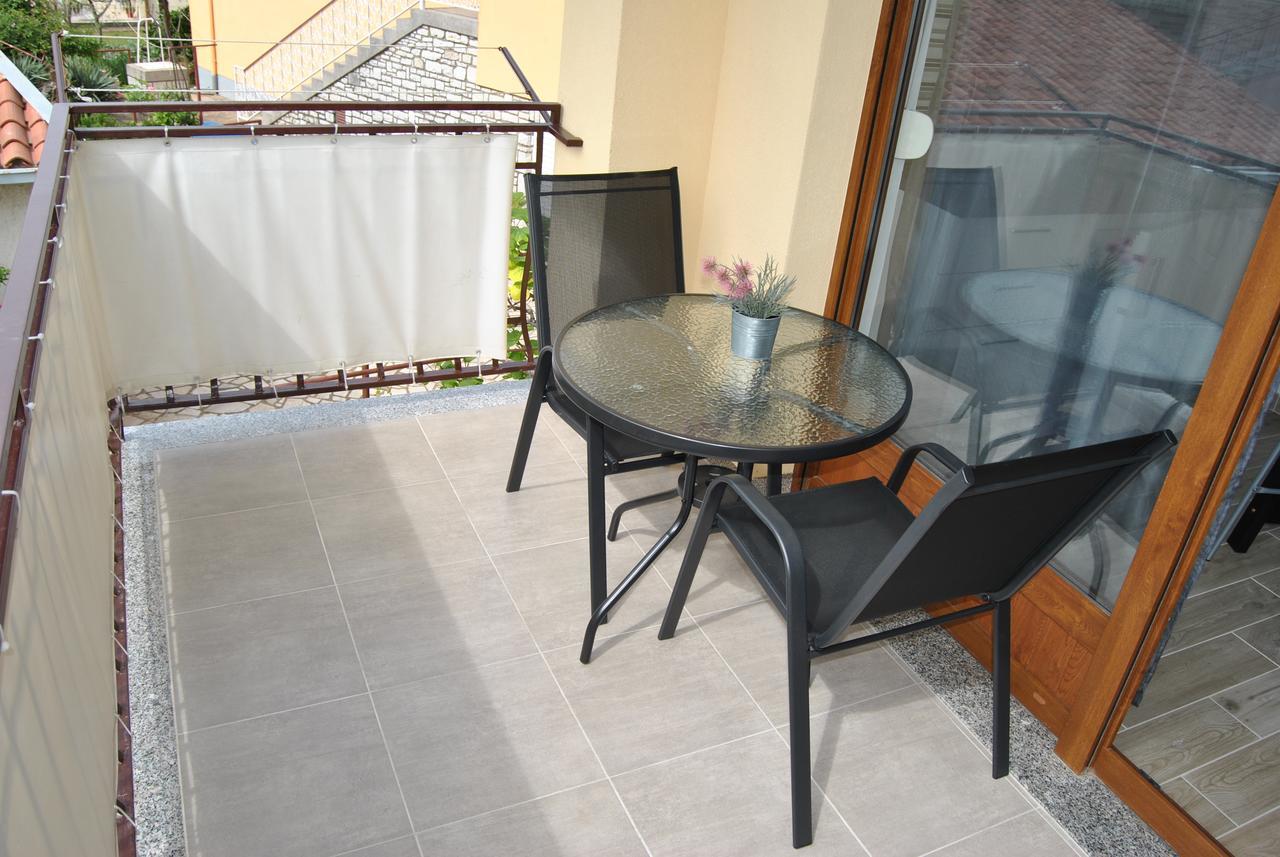 Apartments & Studio Matan روفينج المظهر الخارجي الصورة